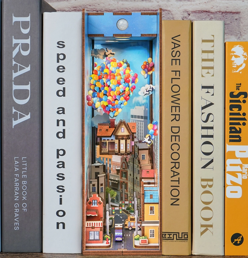 TRAVEL WITH THE WIND BOOK NOOK KIT